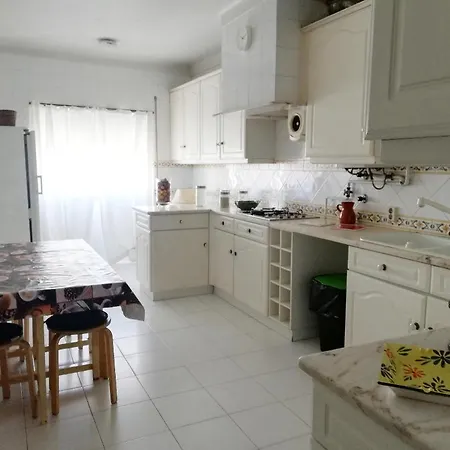 بيت ضيافة Casa Dos Comboios *